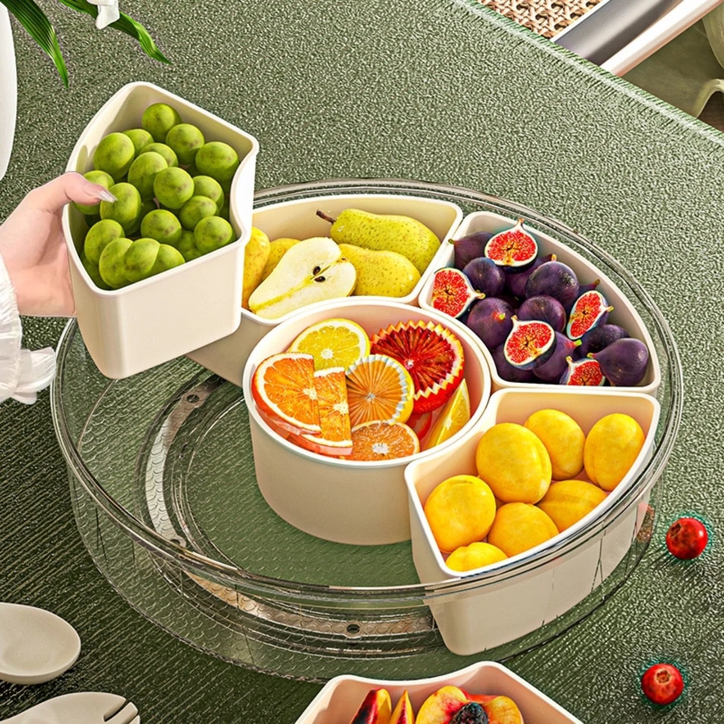 6 Compartment Snack Box