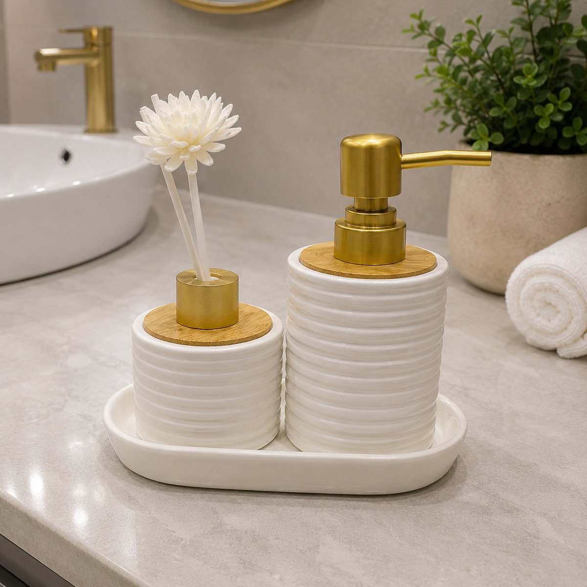 Luxury White & Green Ceramic Bathroom Accessory Set with Soap Dispenser & Diffuser Tray